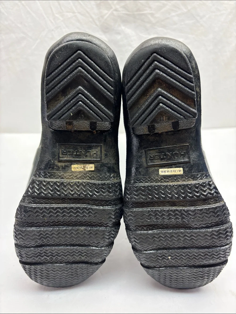 Hunter Black High Shine Knee-High Rain Boots, SZ 3 little girl, box 1 (BA)